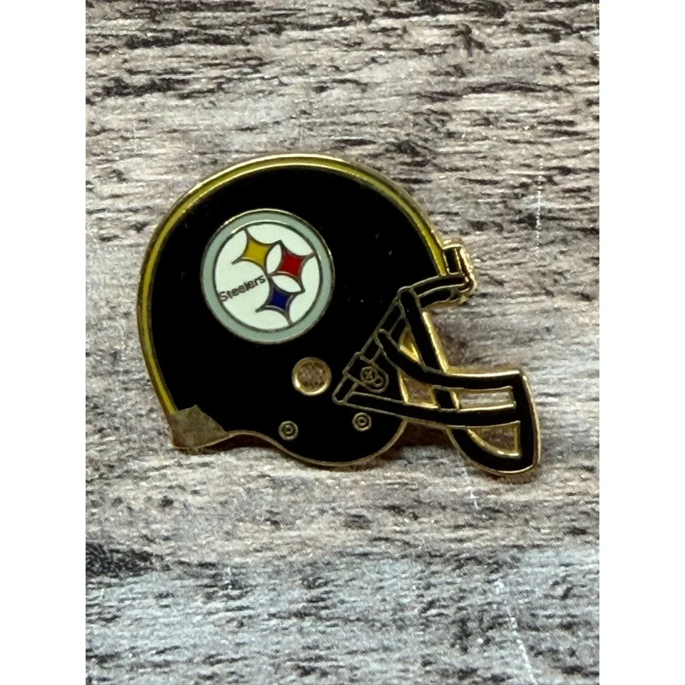 NFL Pittsburgh Steeler Pin Helmet‎ Decal